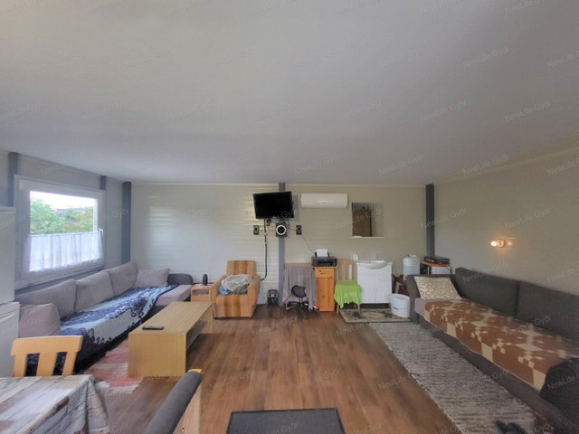 Eladó nyaraló, Győrött 20.9 M Ft, 1 szobás