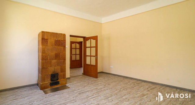 Eladó családi ház, Békéscsabán 26.5 M Ft, 2 szobás
