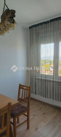 Eladó panellakás, Budapesten, XV. kerületben, Drégelyvár utcában