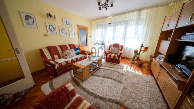 Eladó ikerház, Debrecenben 86.9 M Ft, 4 szobás