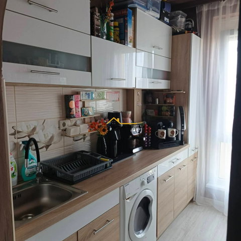Eladó panellakás, Kaposváron, Füredi utcában 32.5 M Ft