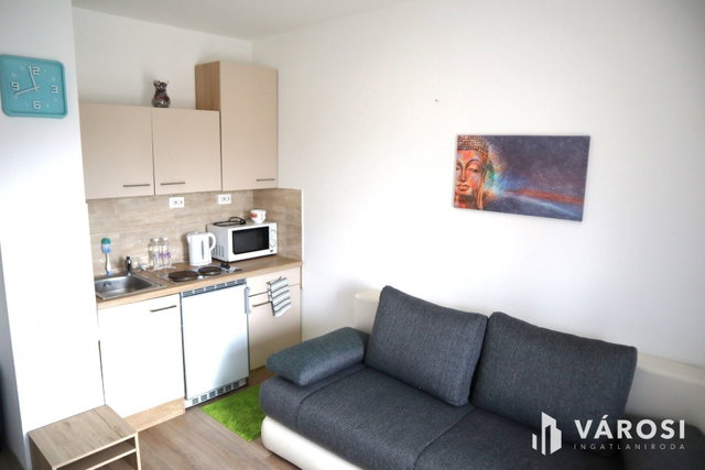 Eladó hotel, Siófokon 182 M Ft, 12 szobás / költözzbe.hu