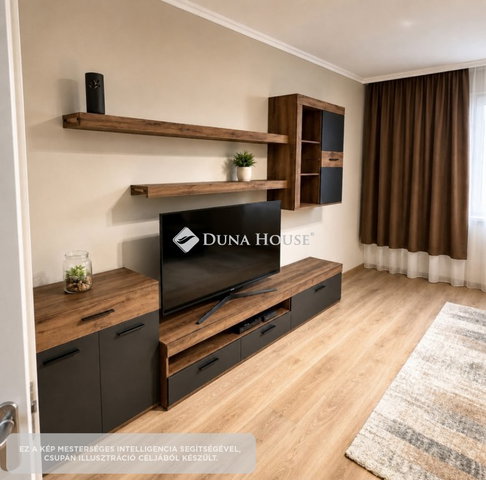 Eladó panellakás, Kecskeméten 41 M Ft, 2 szobás
