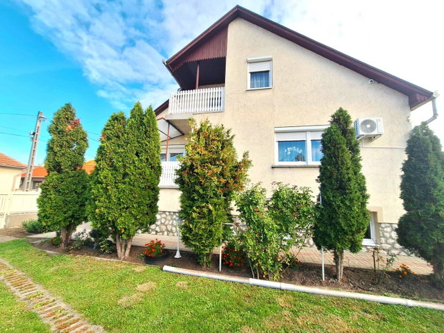 Eladó családi ház, Mezőkövesden 89 M Ft, 5 szobás