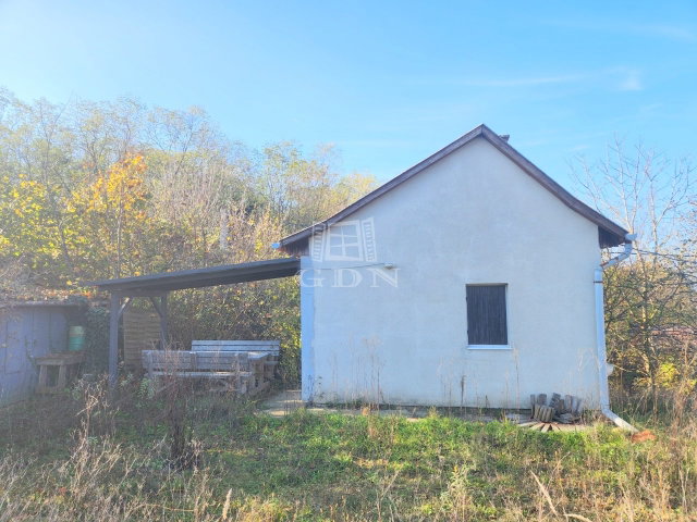 Eladó nyaraló, Zalaegerszegen 13.9 M Ft, 1+1 szobás