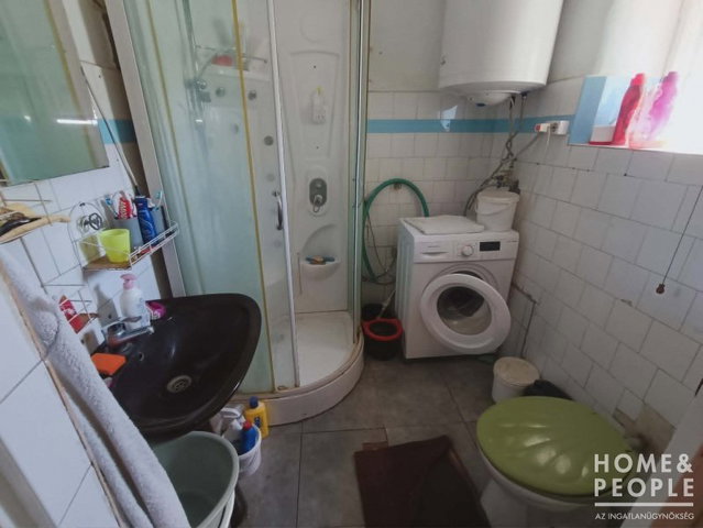 Eladó családi ház, Maroslelén 29.99 M Ft, 2 szobás