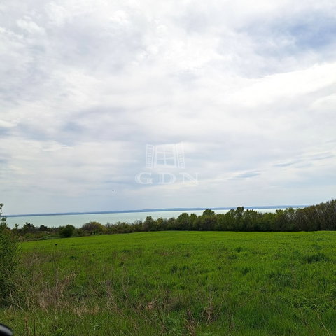 Eladó telek, Balatonkenesén 75 M Ft / költözzbe.hu