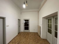 Eladó családi ház, Szegeden 129.821 M Ft, 3 szobás