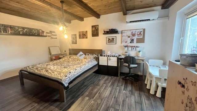 Eladó családi ház, Meggyeskovácsin 45.5 M Ft, 3 szobás