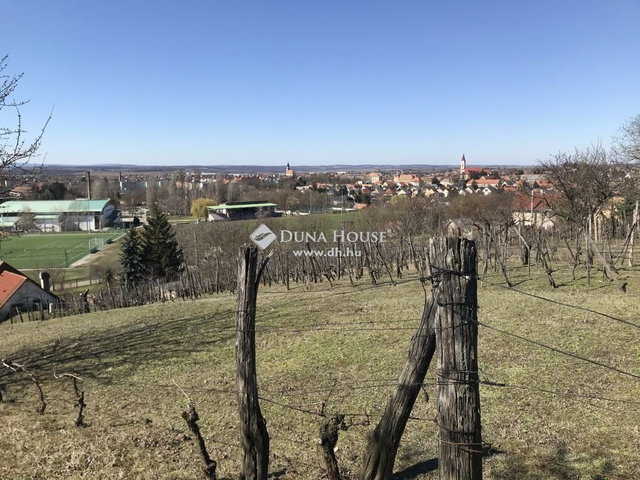 Eladó telek, Móron 13.5 M Ft / költözzbe.hu