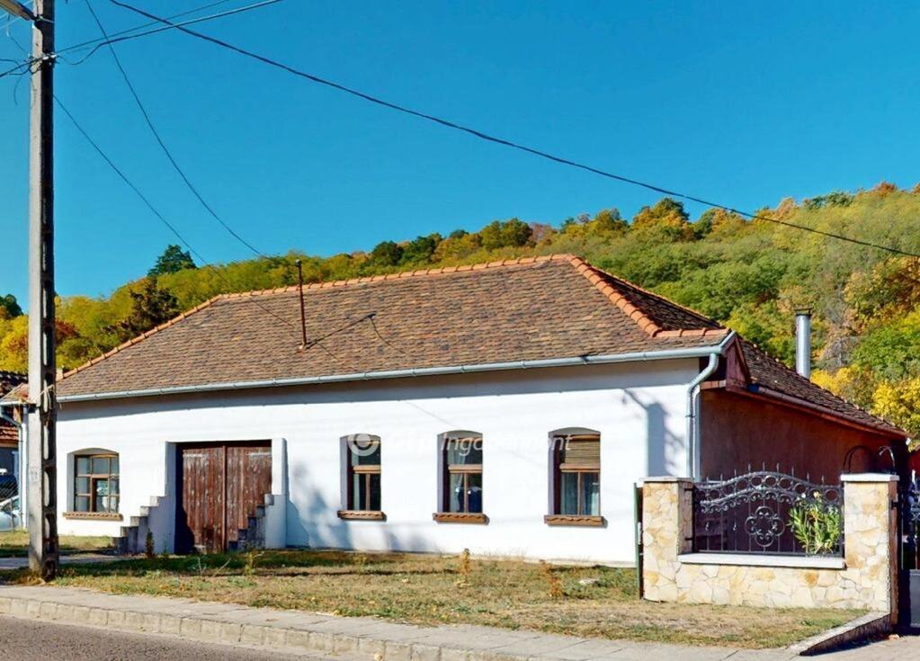 Családi ház · 4 hálószoba · 94 m² · 35.000.000 Ft