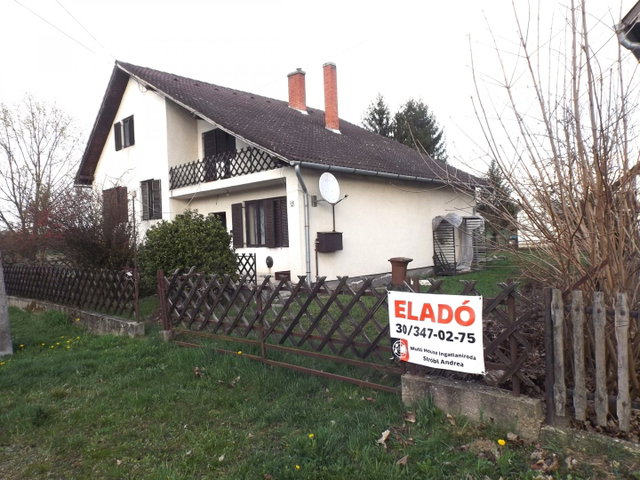 Eladó családi ház, Lentiben, Tölgyfa utcában 50 M Ft