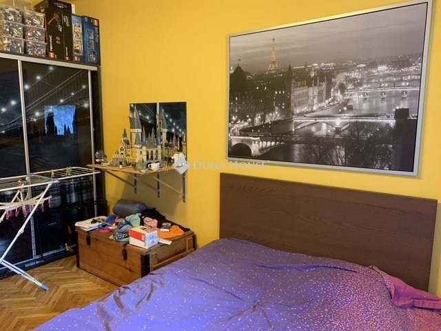 Eladó családi ház, Vecsésen 189.9 M Ft, 4 szobás