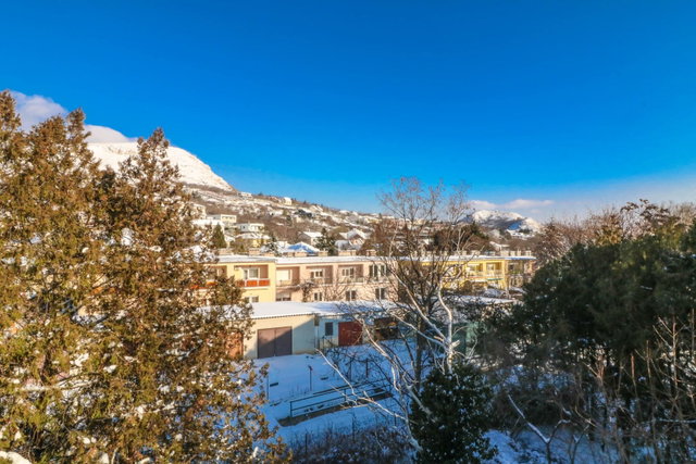 Eladó téglalakás, Budaörsön, Domb utcában 87 M Ft, 3 szobás