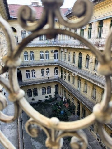 Eladó téglalakás, Budapesten, IX. kerületben 86 M Ft, 3 szobás
