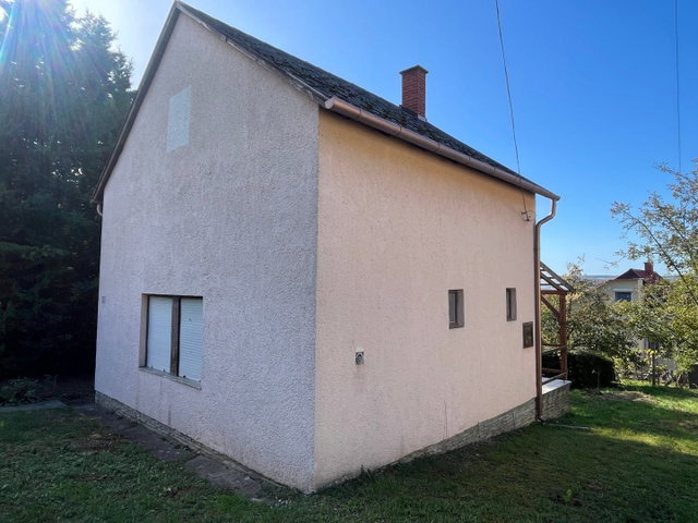 Eladó nyaraló, Keszthelyen 49.9 M Ft, 2 szobás