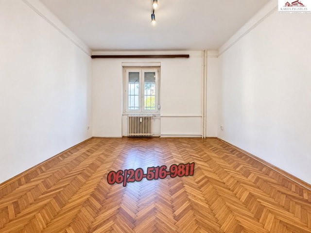 Eladó téglalakás, Dunaújvárosban 33.99 M Ft, 2 szobás