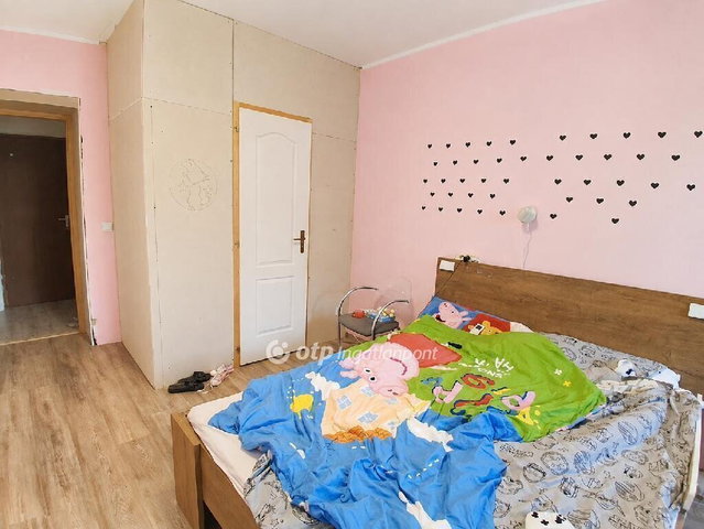 Eladó családi ház, Pápakovácsin 45 M Ft, 4 szobás