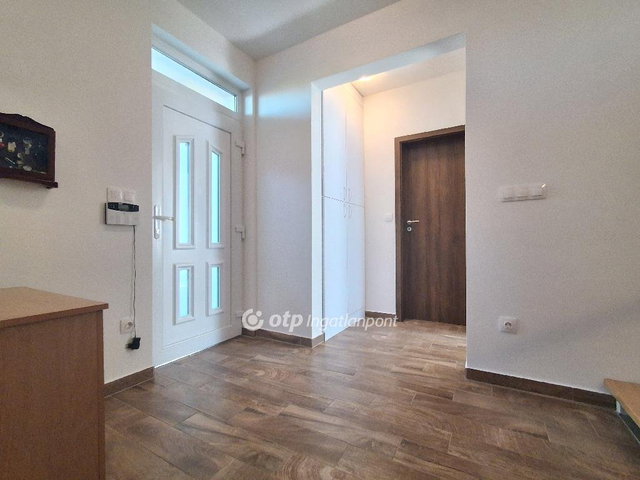 Eladó családi ház, Győrszemerén 94.9 M Ft, 4 szobás