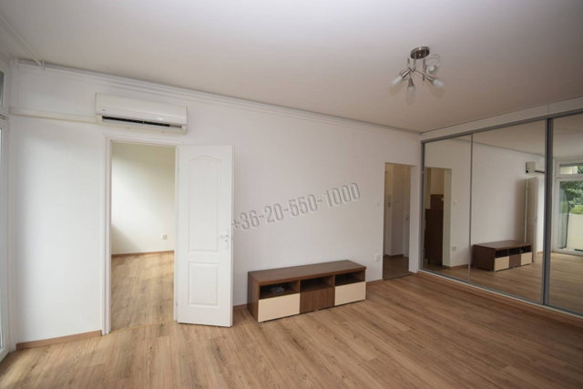 Eladó panellakás, Budapesten, XX. kerületben 51.9 M Ft