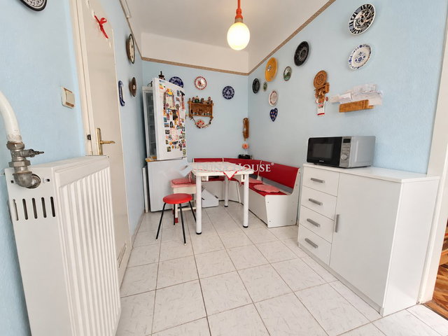 Eladó családi ház, Budapesten, XVIII. kerületben 70 M Ft