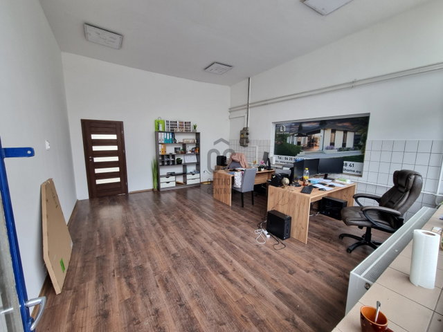 Kiadó ipari ingatlan, Debrecenben 570 E Ft / hó