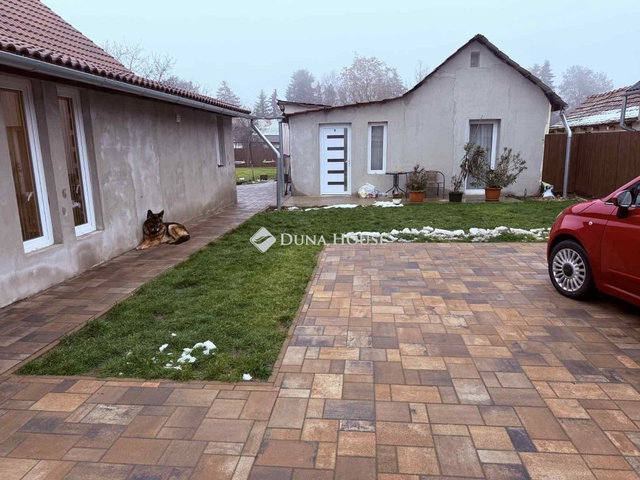 Eladó családi ház, Albertirsán 95 M Ft, 6 szobás