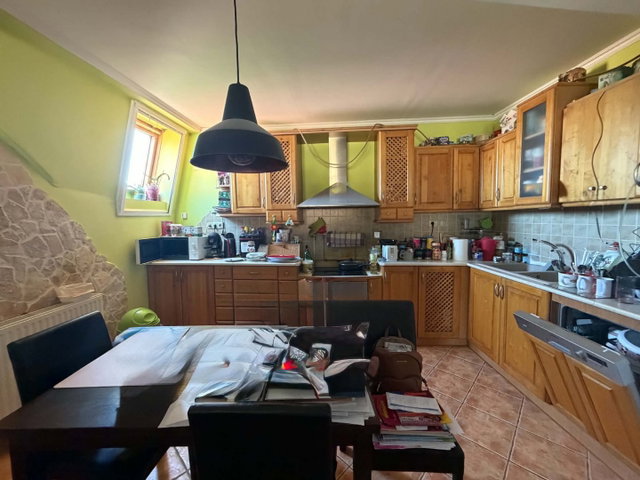 Eladó téglalakás, Pápán 47 M Ft, 3 szobás