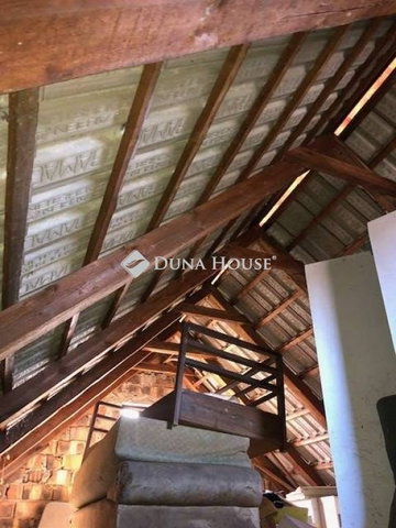 Eladó nyaraló, Pécsett, Lejtő dűlőn 6.9 M Ft, 1 szobás