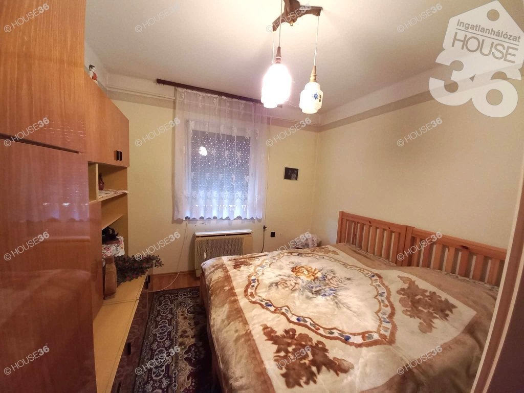 4 bed · 105m² · 48.000.000 ft