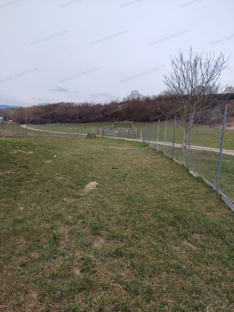Telek · 1323 m² · 4.500.000 Ft