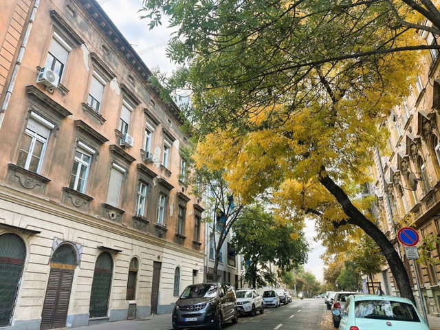 Eladó téglalakás, Budapesten, VIII. kerületben 49.9 M Ft