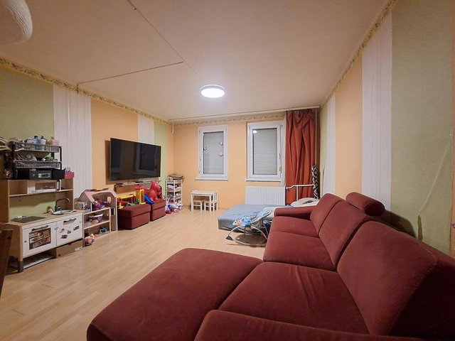 Eladó panellakás, Budapesten, X. kerületben 69.9 M Ft, 1+2 szobás