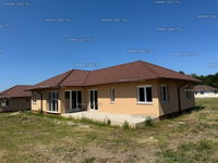 Eladó családi ház, Vácrátóton 149 M Ft, 4+1 szobás