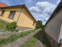 Eladó családi ház, Pécsett 64.9 M Ft, 3 szobás