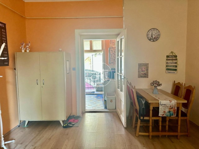 Eladó téglalakás, Szegeden, Maros utcában 35 M Ft, 1 szobás