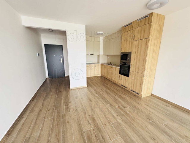 Kiadó téglalakás, albérlet, Győrött 318 E Ft / hó, 3 szobás