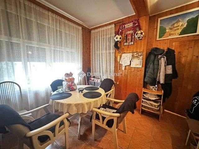 Eladó családi ház, Simontornyán 16.9 M Ft, 2 szobás