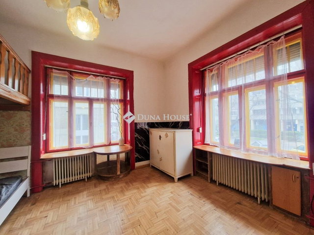 Eladó téglalakás, Budapesten, VIII. kerületben, Práter utcában