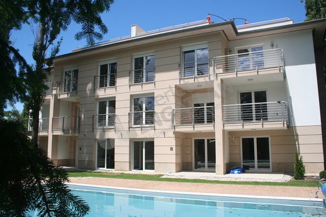Kiadó téglalakás, albérlet, Zamárdiban, Ibolya utcában