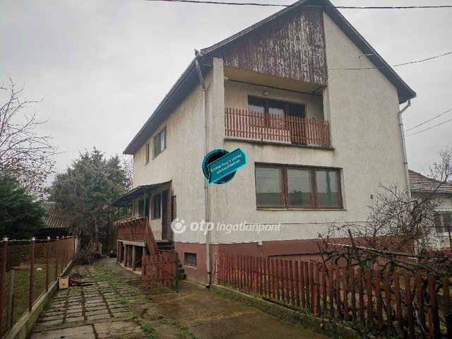 Eladó családi ház, Dunaharasztin 89.9 M Ft, 5 szobás