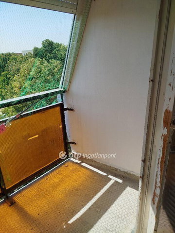 Eladó panellakás, Mohácson 30.5 M Ft, 2 szobás