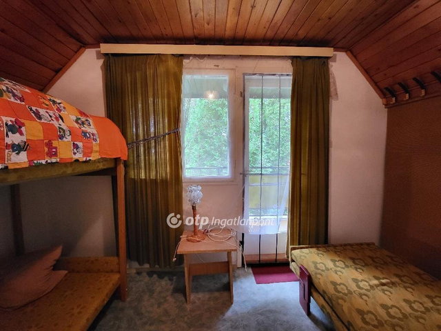 Eladó családi ház, Balatonföldváron 70 M Ft, 3+1 szobás