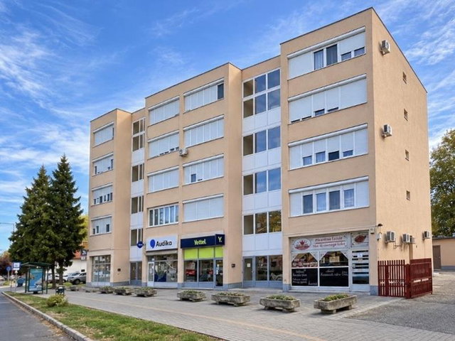 Eladó téglalakás, Nagykátán 43 M Ft, 3 szobás