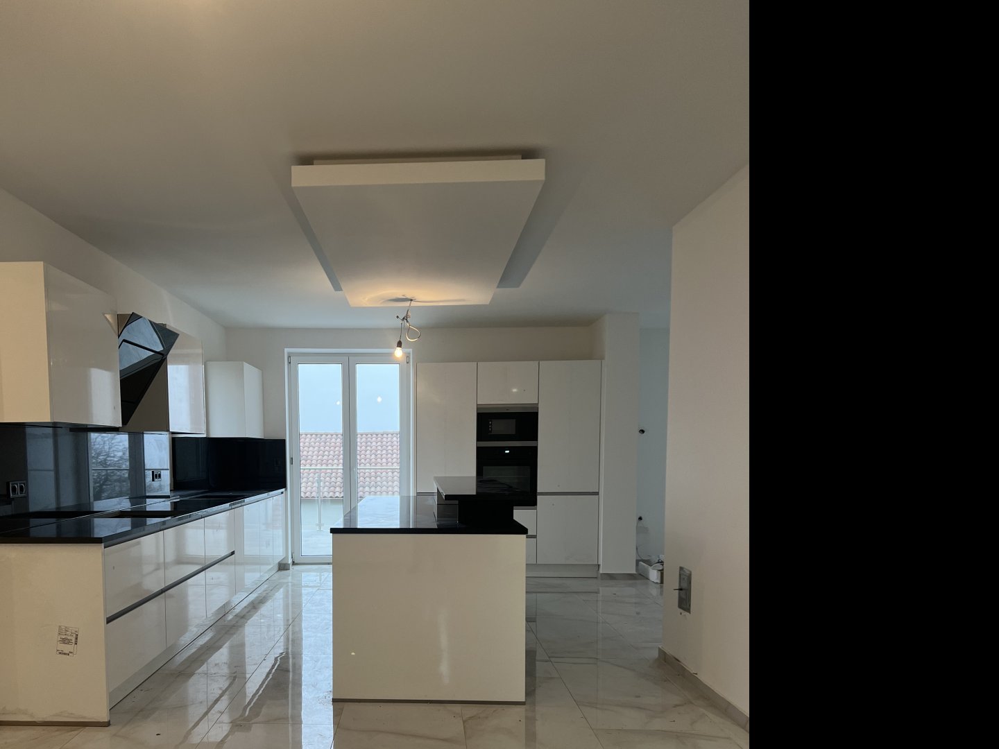 5 bed · 209m² · 250.000.000 ft