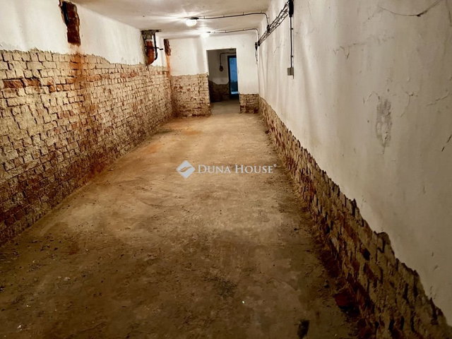 Eladó ipari ingatlan, Szombathelyen 3.2 M Ft / költözzbe.hu