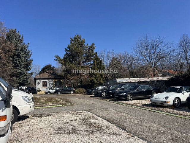 Eladó telek, Budapesten, XI. kerületben, Balatoni úton 1000 M Ft