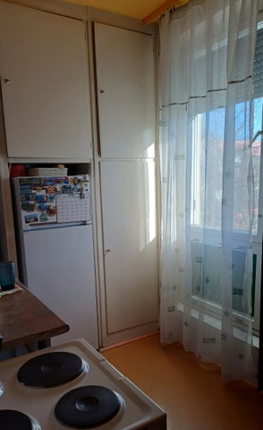 Eladó panellakás, Pécsett 37.9 M Ft, 2 szobás