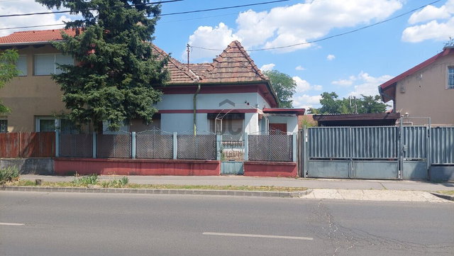 Eladó családi ház, Budapesten, XX. kerületben 52 M Ft, 4 szobás