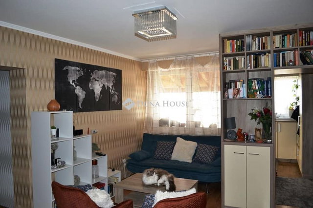 Eladó családi ház, Sopronkövesden 92 M Ft, 6 szobás